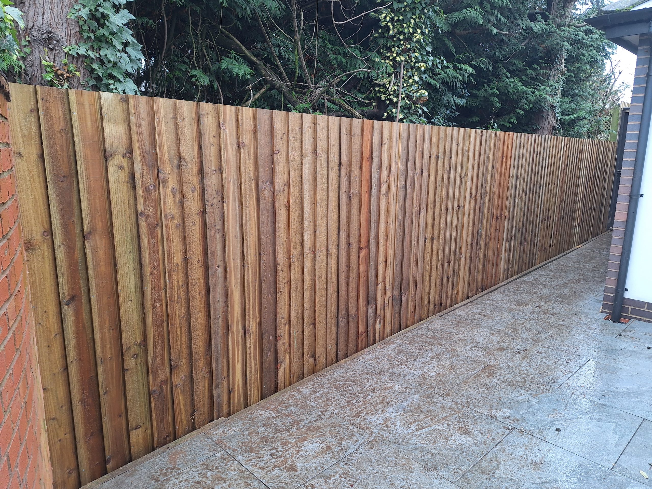 Close board domestic fencing along property boundary, Worcestershire